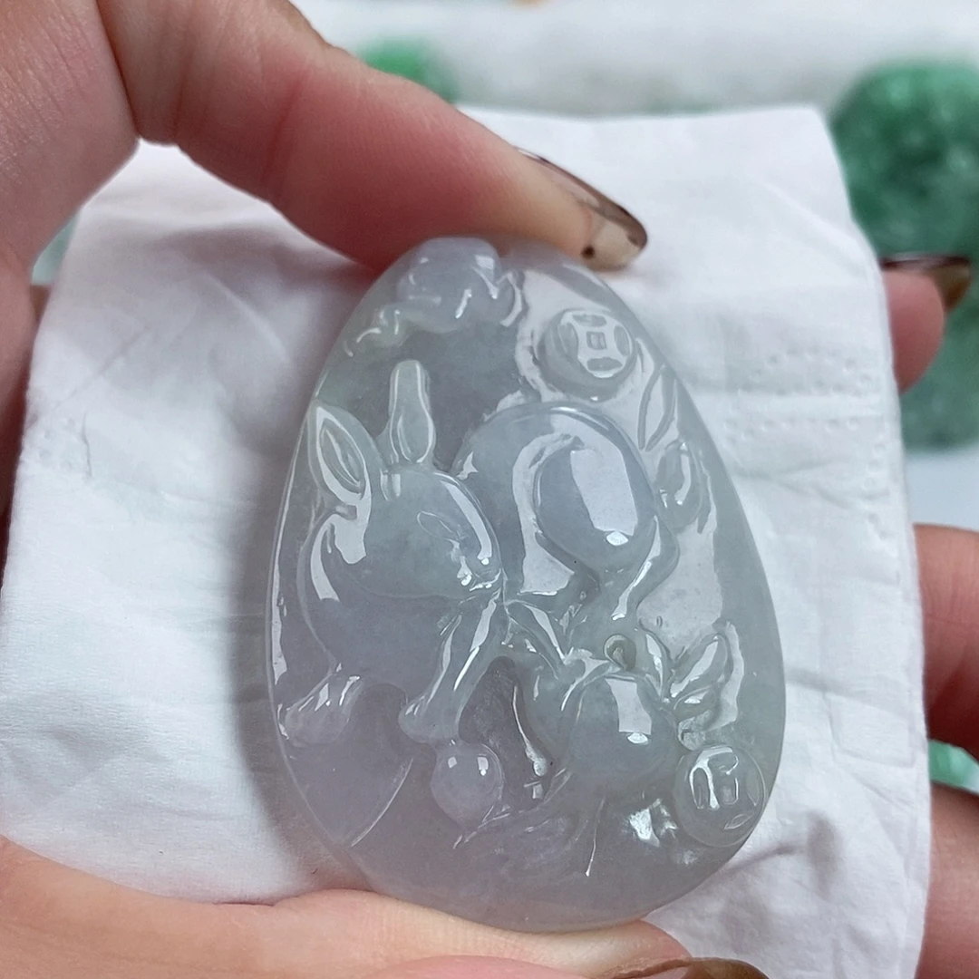 翡翠未镶嵌颈饰翡翠