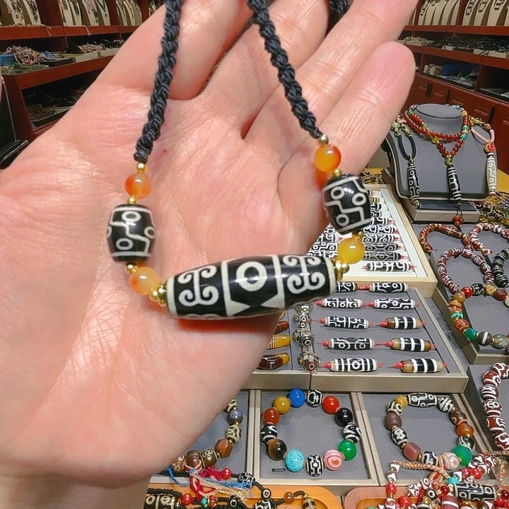 未镶嵌玛瑙/玉髓珠宝奇石