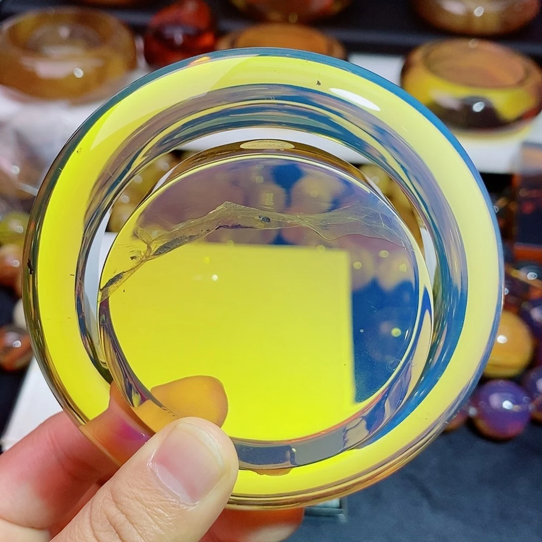 蓝珀未镶嵌手镯精品天空蓝蓝珀手镯超性价比