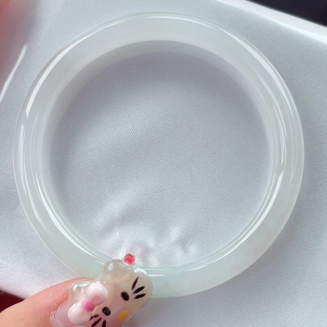 翡翠未镶嵌手镯52圆条