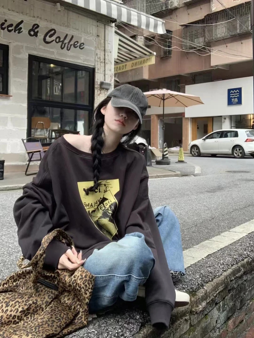 美式复古斜肩卫衣女春秋季2025新款松弛感慵懒风宽松露肩长袖上衣