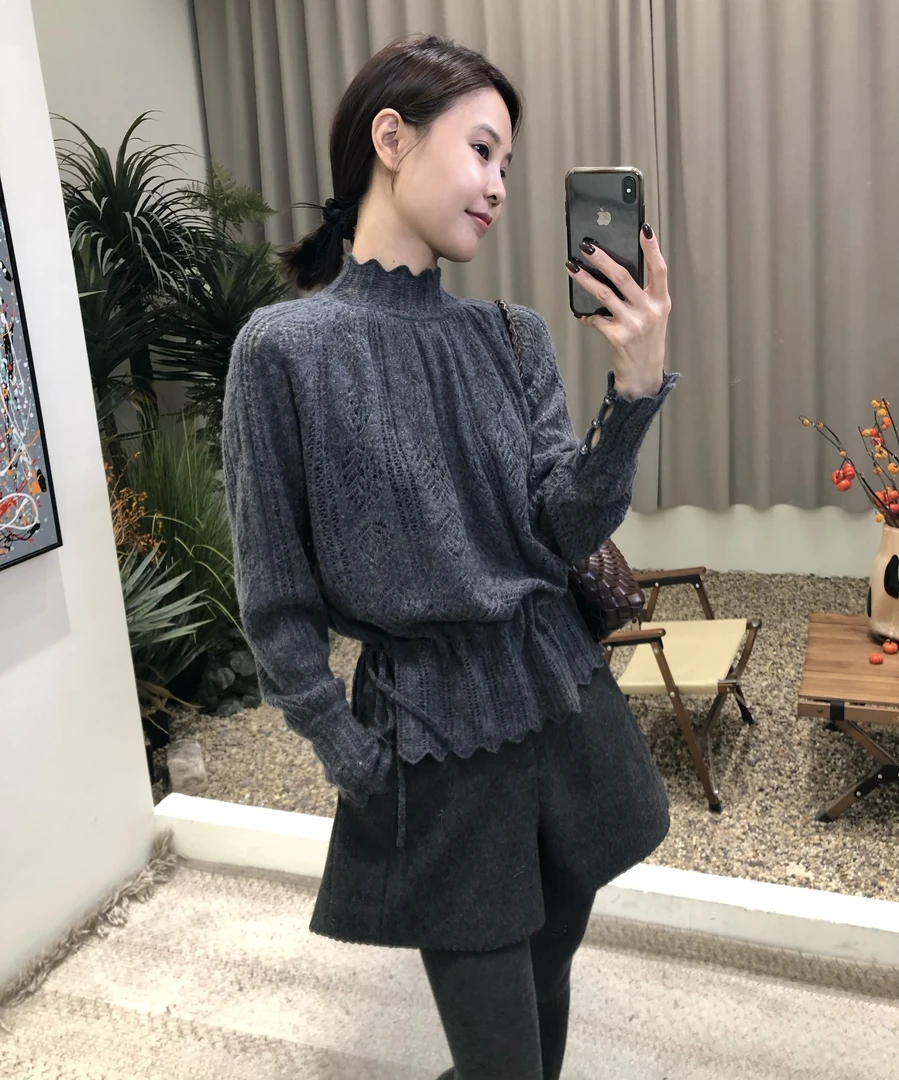 针间艺术‘’美纤移针挑洞工艺 2025时尚显瘦镂空绵羊毛羊绒毛衣女