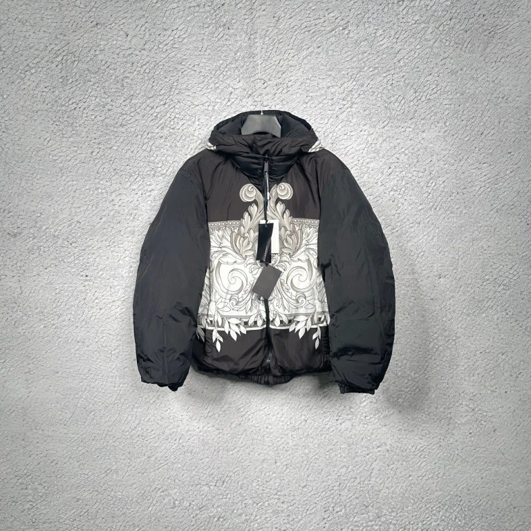 未使用 VERSACE/范思哲 范思哲 经典巴洛克印花连帽棉服 双面穿