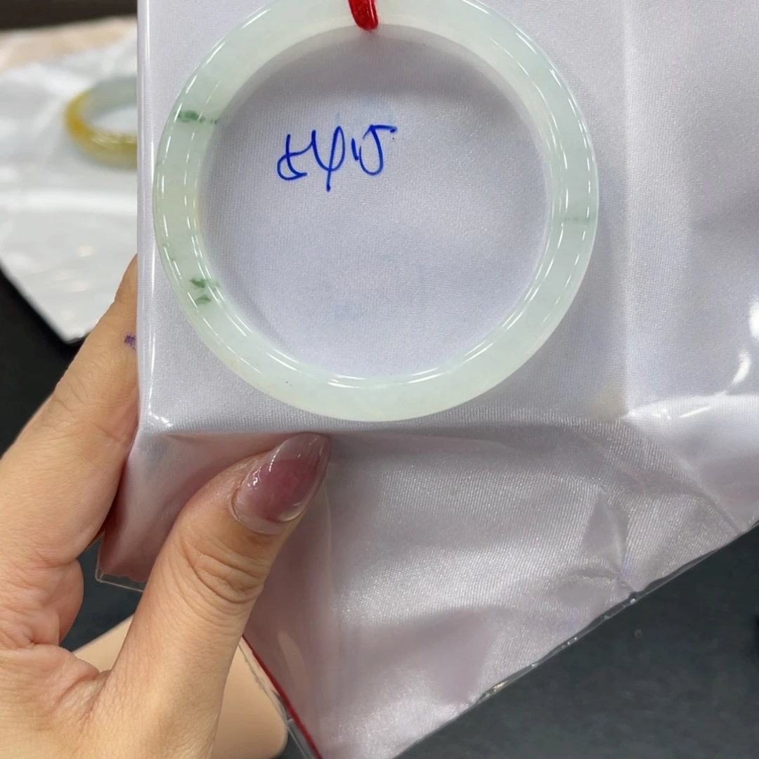 未镶嵌手镯翡翠翡翠