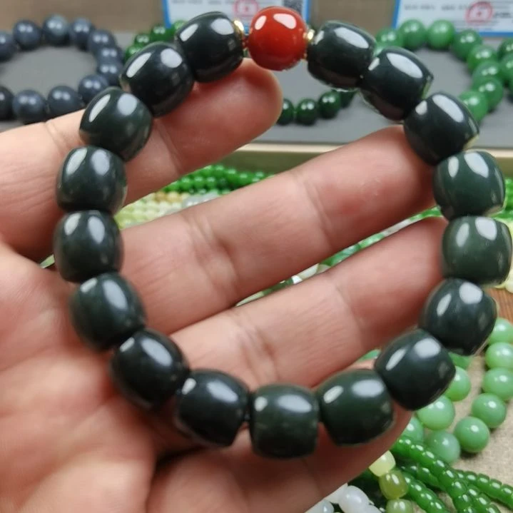 和田玉未镶嵌手链