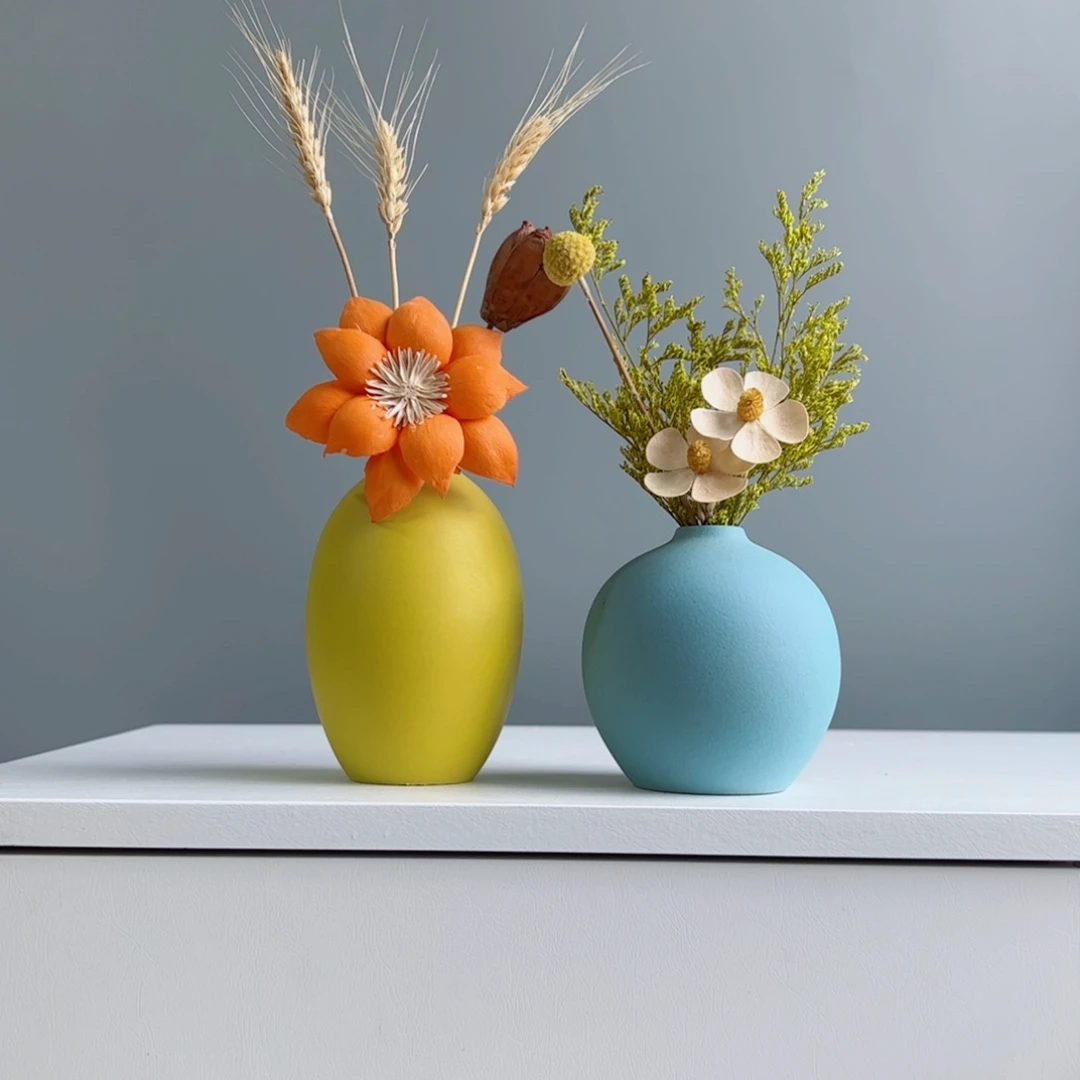 摆件陶瓷小花瓶摆件含花总高约20-30cm