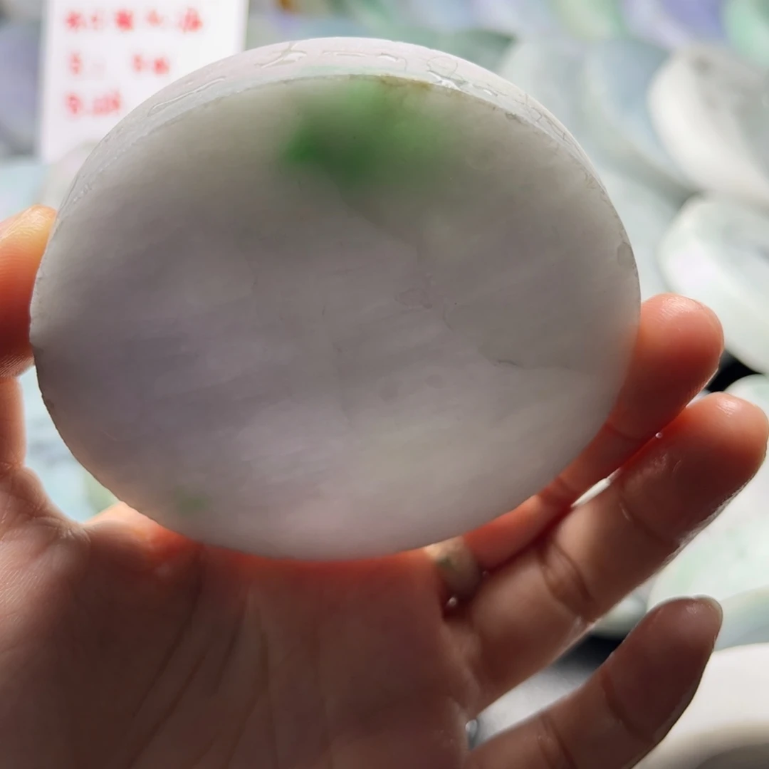 未镶嵌翡翠手镯定制翡翠