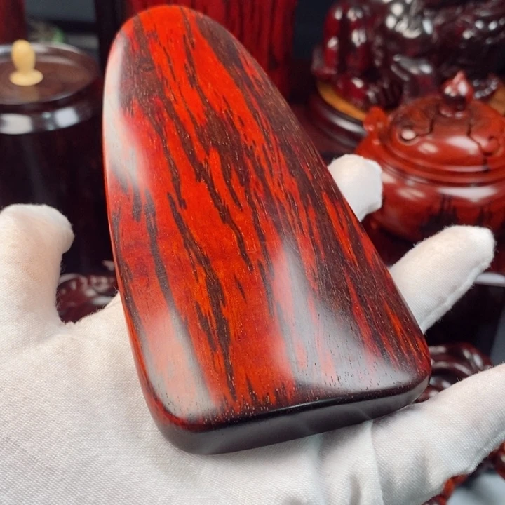 小叶紫檀其他（檀香紫檀）