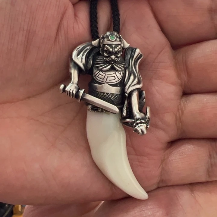 颈饰银S925镶嵌和田玉