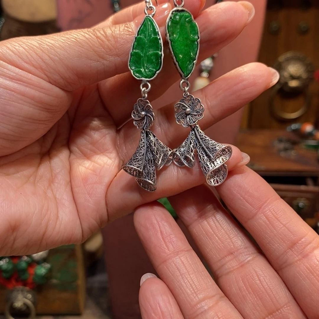 翡翠吊坠(赠链)未镶嵌