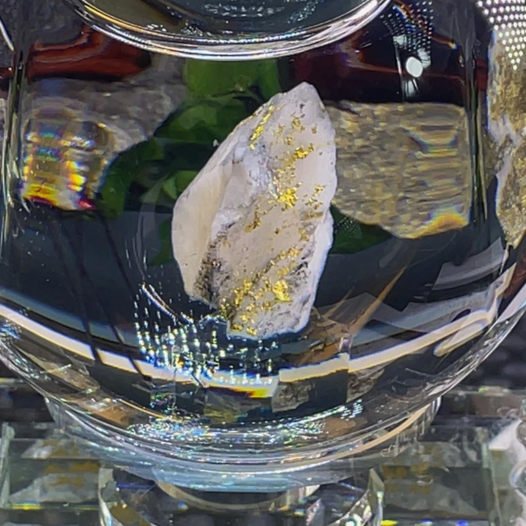 金属龙***波金达莱天然矿标