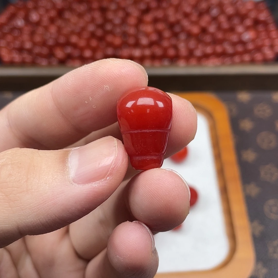 南红玛瑙15号锦红对孔14大三通未镶嵌