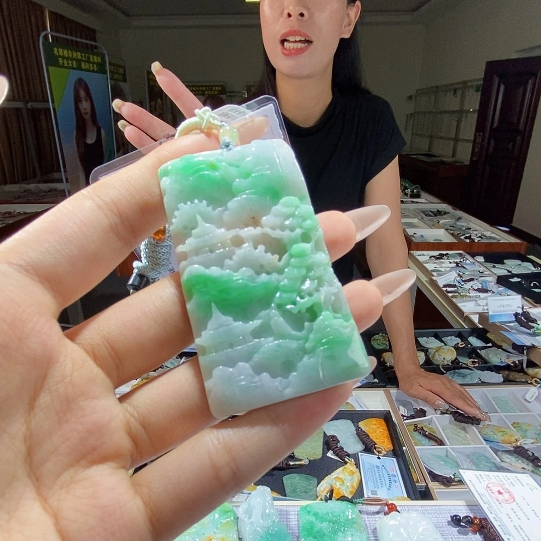 翡翠未镶嵌颈饰用****1翡翠