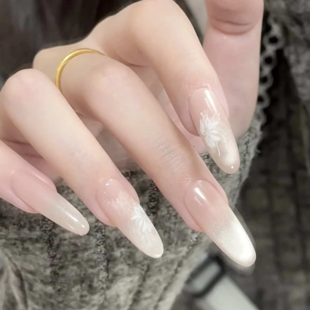 ouou nail【冰冻花】 设计款高定穿戴甲10片装