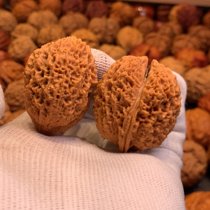 文玩核桃吊坠15……….