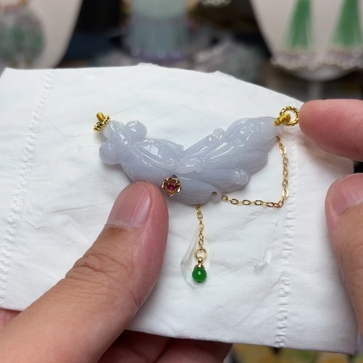 月***光翡翠未镶嵌颈饰吊坠