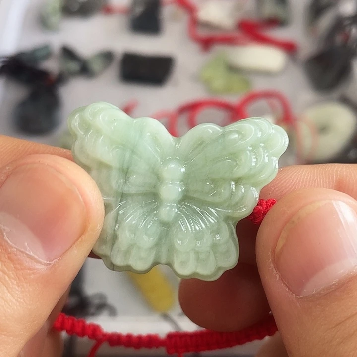 蛇纹石玉未镶嵌珠宝奇石