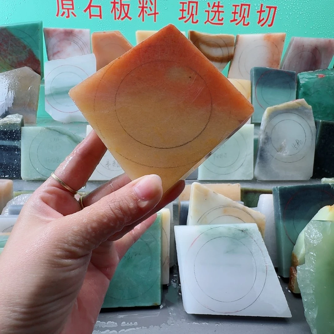 未镶嵌手镯石英质玉（金丝玉）手镯定制