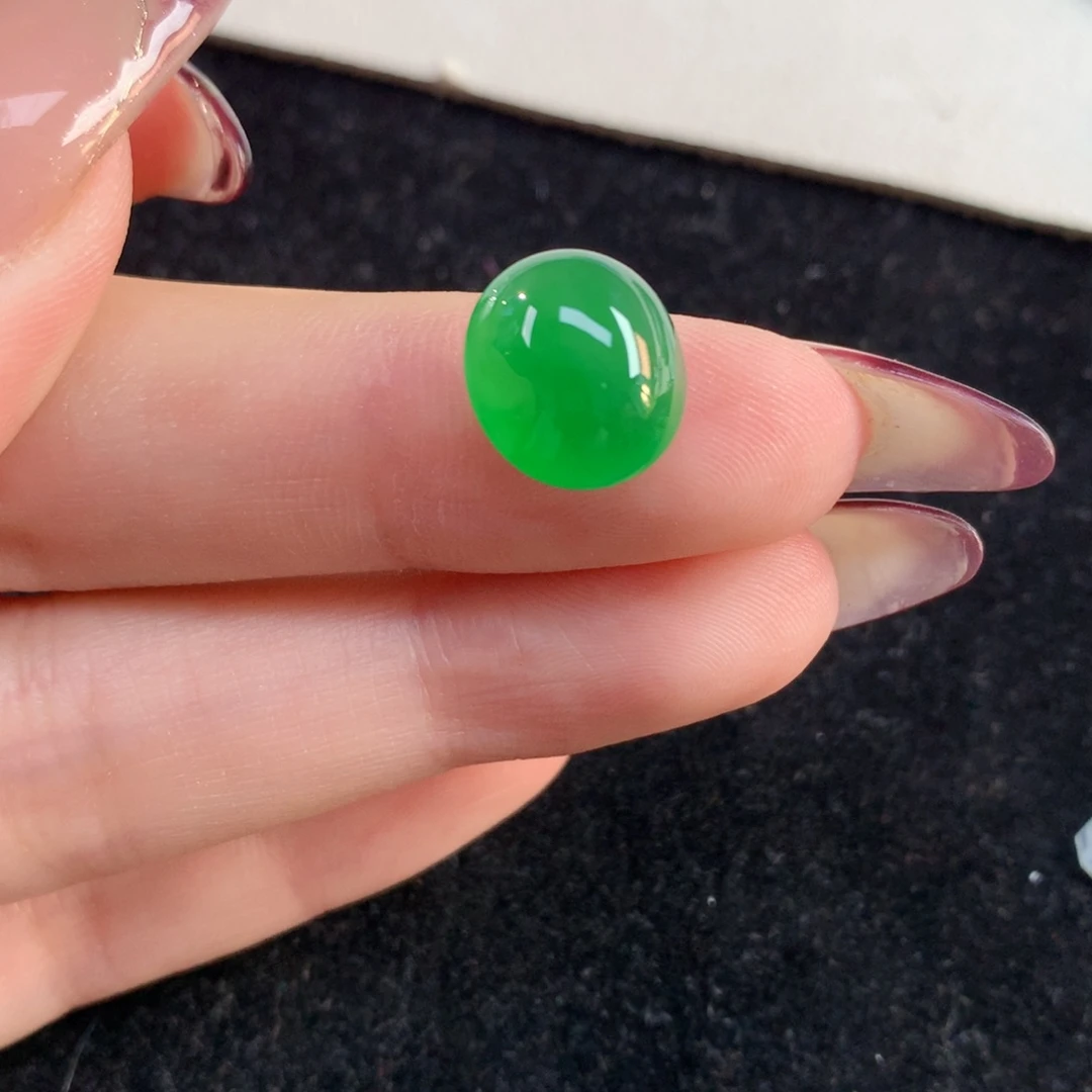 翡翠裸石12.1-10.87-6.77