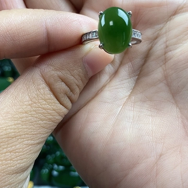 和田玉（碧玉）未镶嵌项链