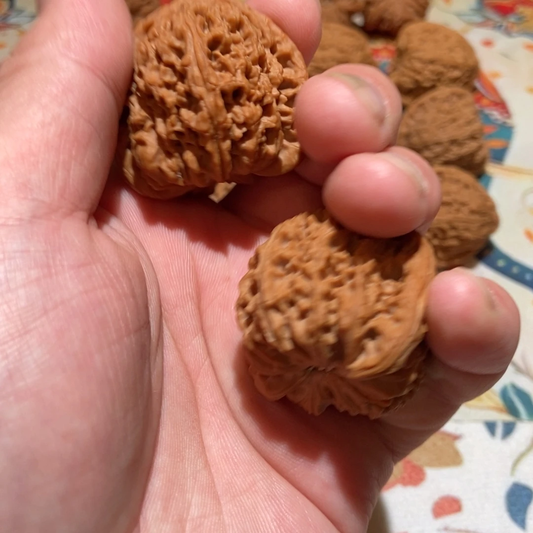 文玩核桃吊坠南疆