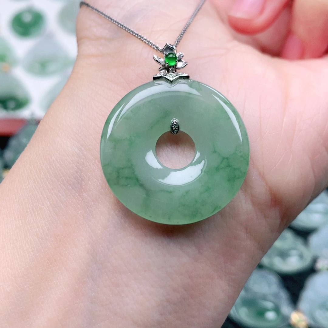 翡翠18K金镶嵌吊坠(不含链)