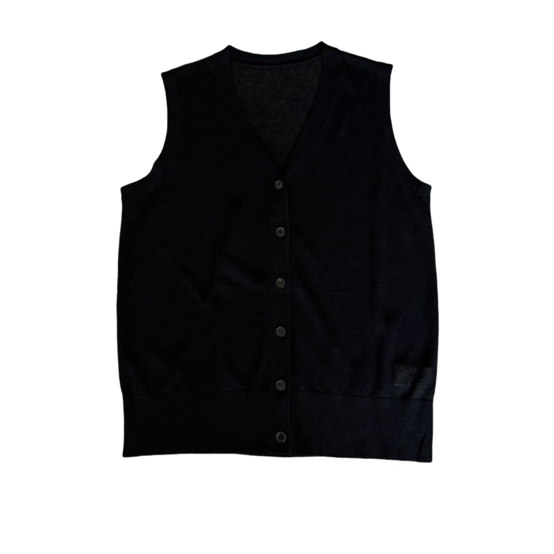 22441针织扣马甲