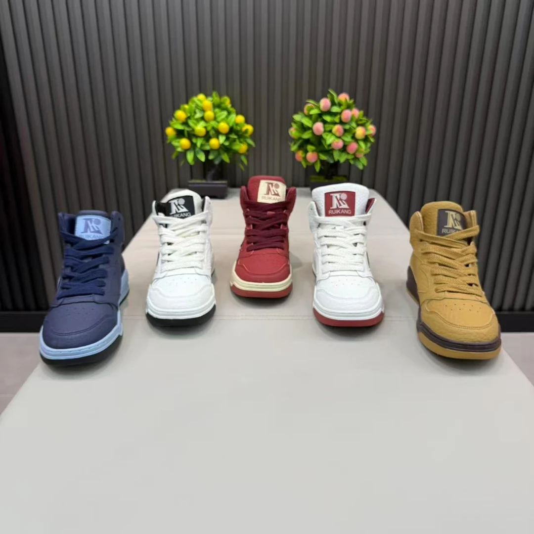 2025秋季新款时尚男鞋秋冬新款棉休闲厚底增高运动休闲鞋网红爆款