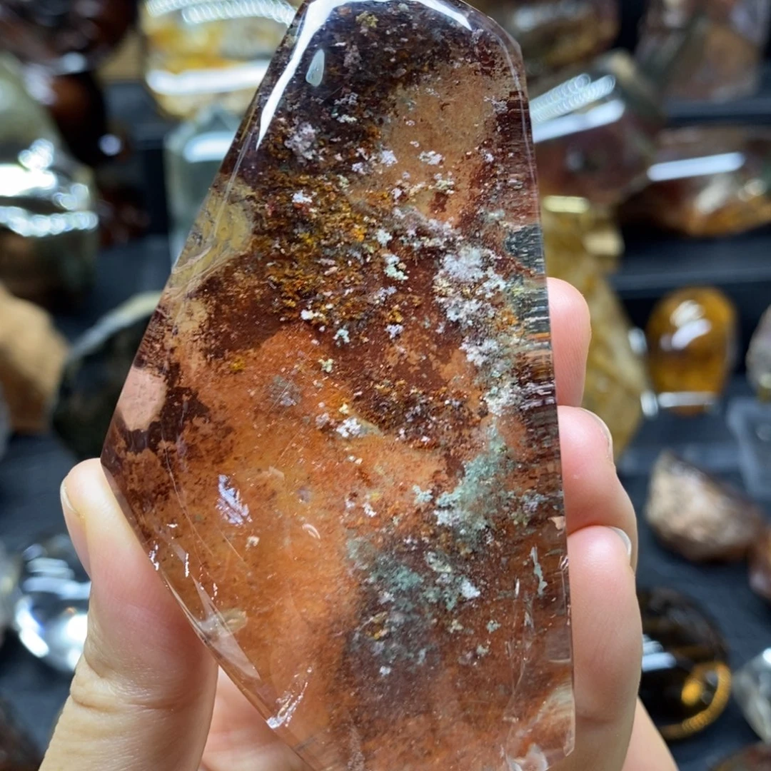 未镶嵌颈饰水晶原石手把摆件