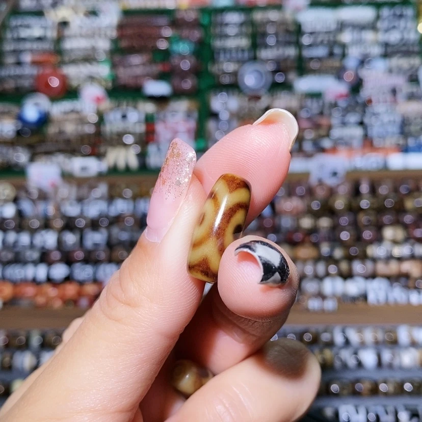 【闪购商品】玛瑙/玉髓散珠柳*