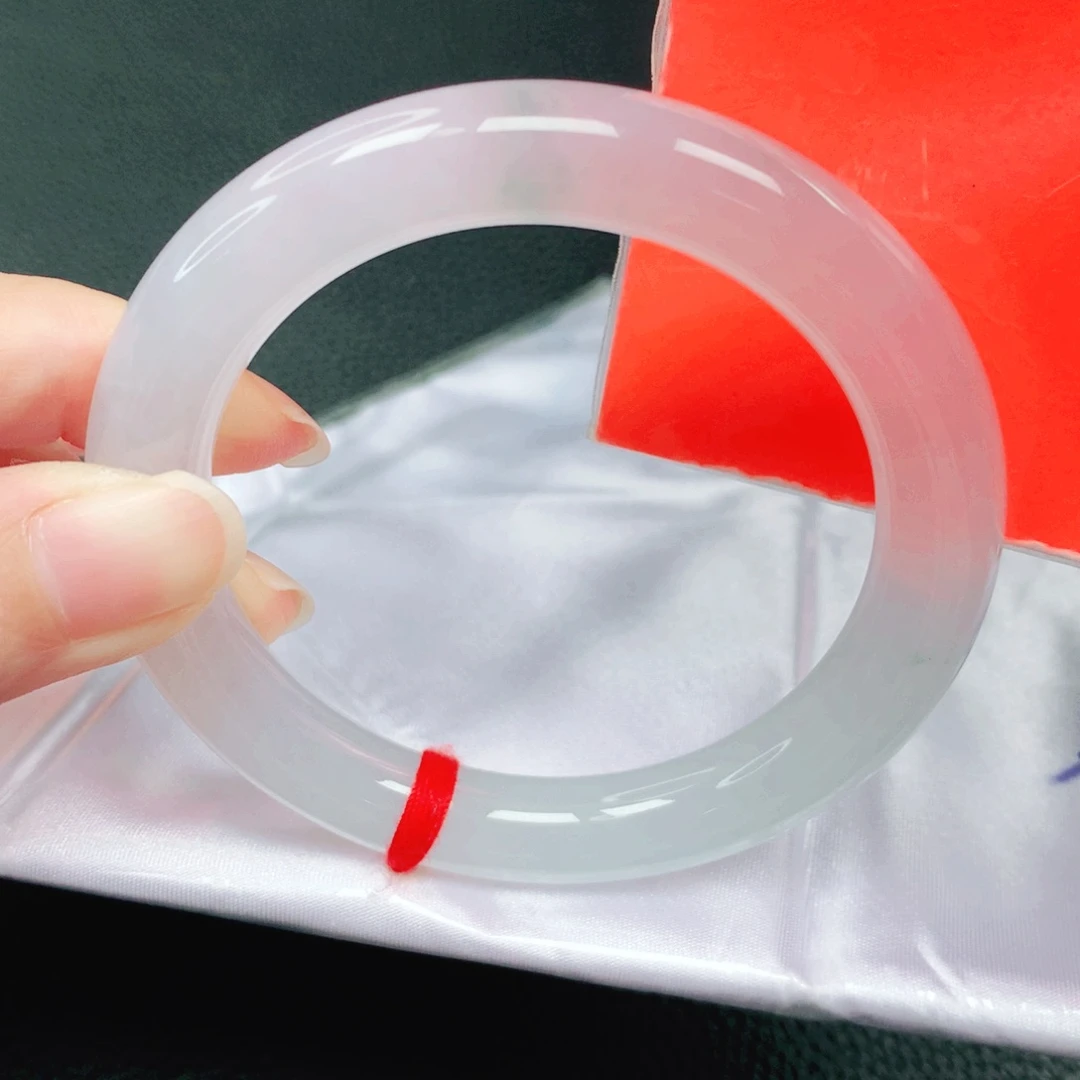 翡翠未镶嵌手镯55圈