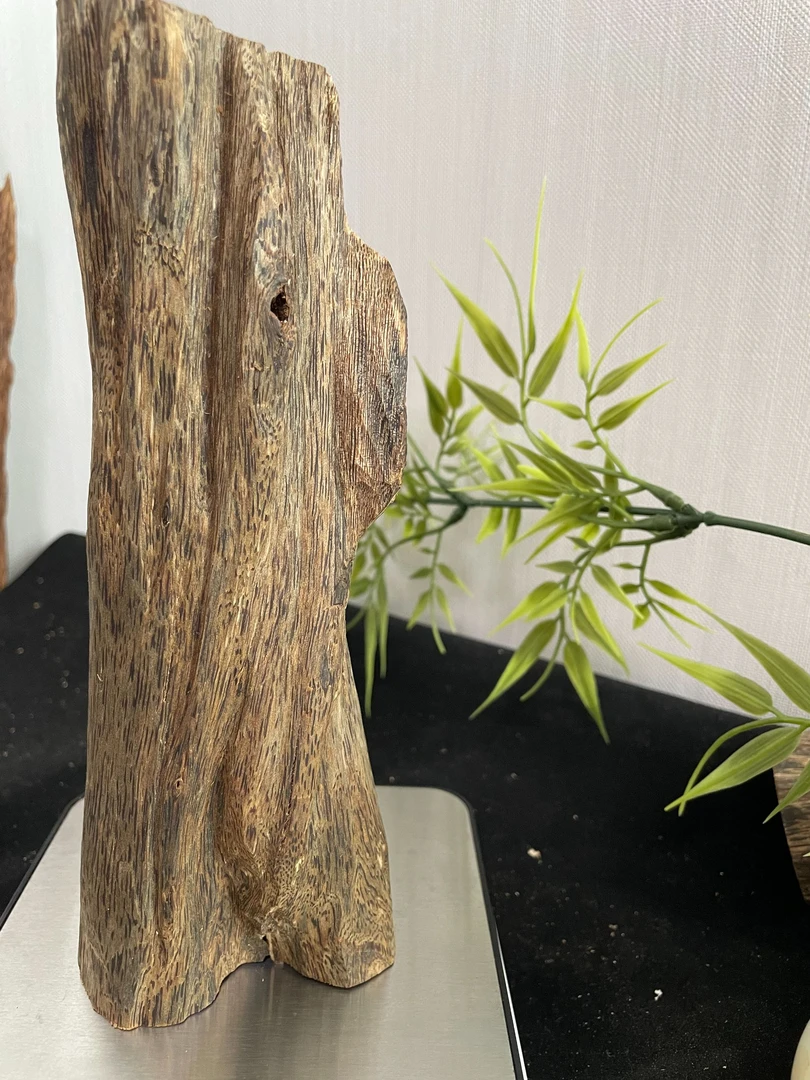 沉香沉香奇楠摆件195克（底座仅供拍照，不赠送）