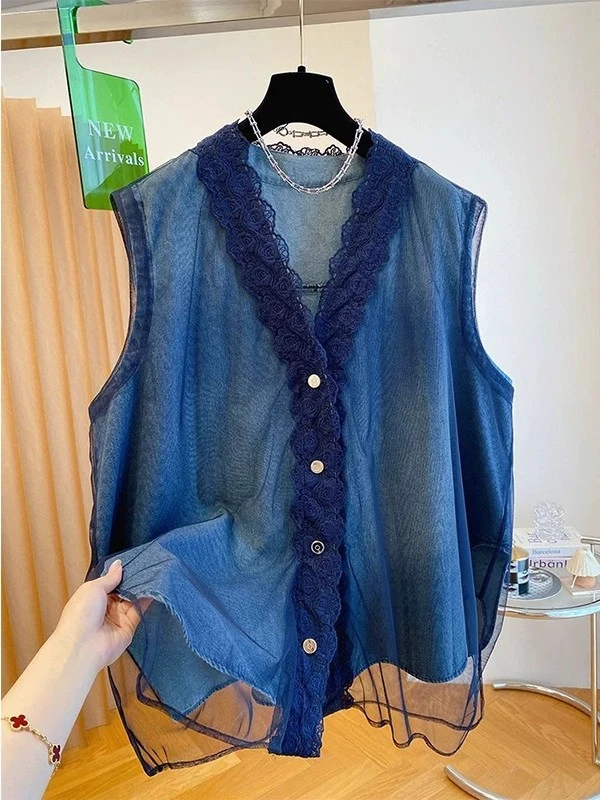 特大码300斤胖MM蕾丝网纱拼接V领牛仔马甲夏季宽松木耳边无袖背心