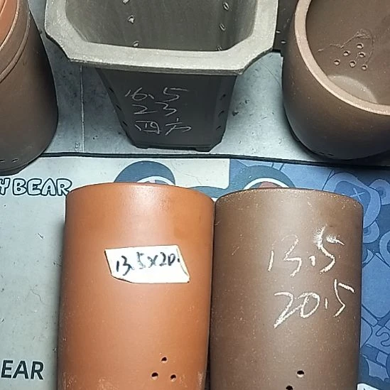 红泥紫泥大笔筒两个