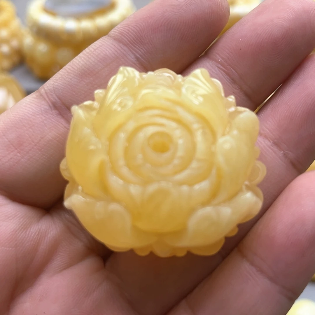 琥珀颈饰未镶嵌吊坠