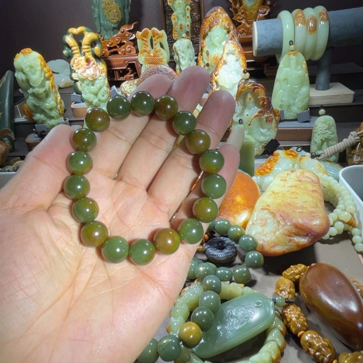 用***7透闪石质玉未镶嵌珠宝奇石