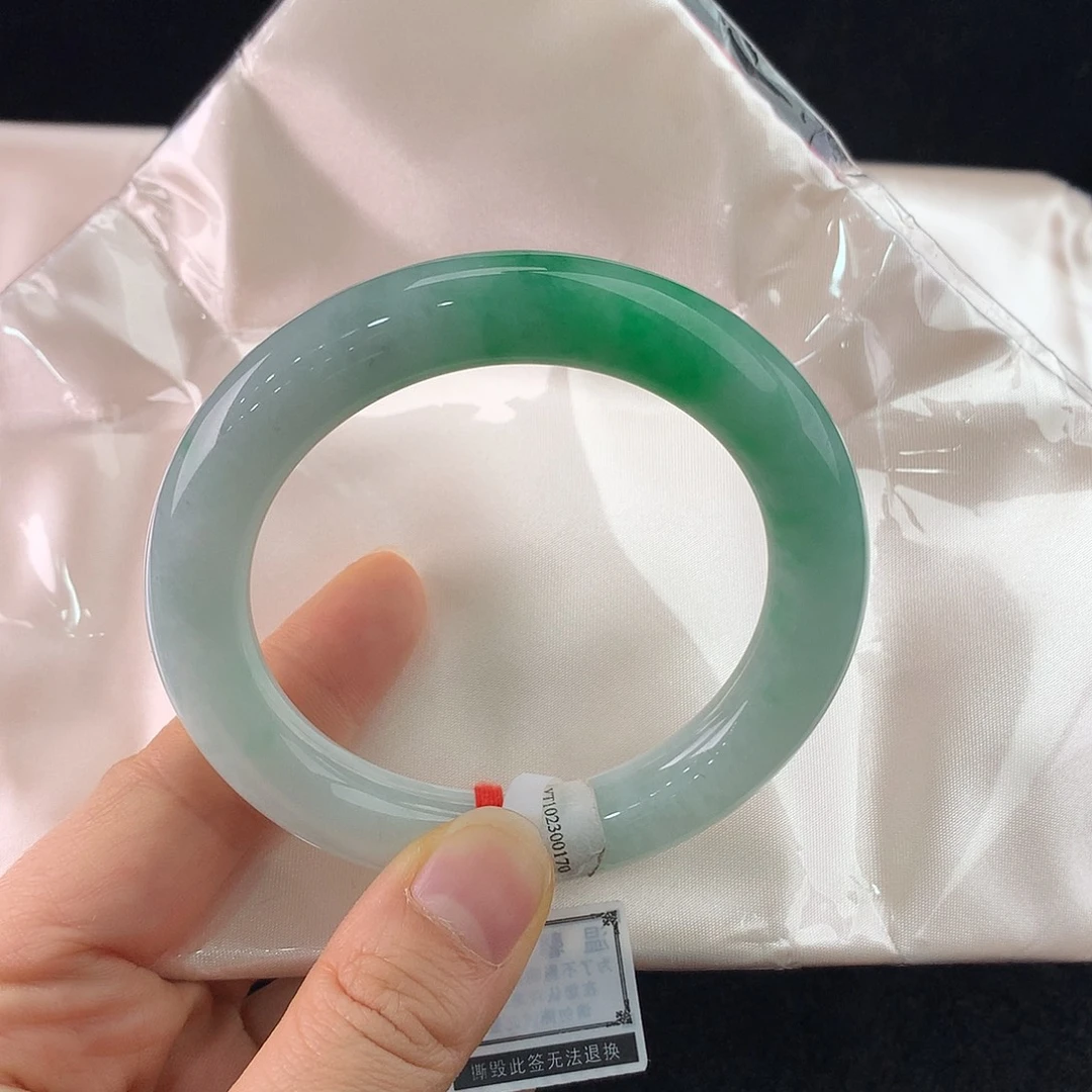 翡翠未镶嵌手镯圆条58/59