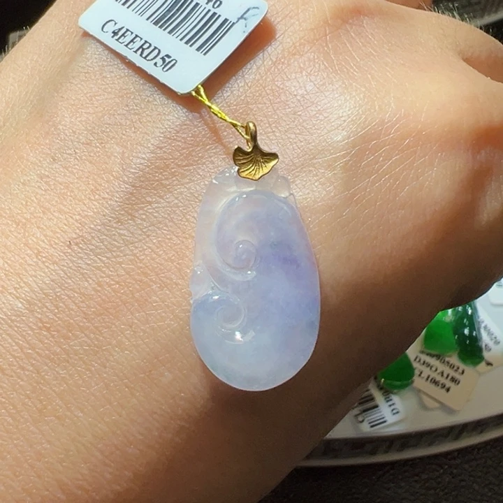 翡翠挂件18K金镶嵌翡翠