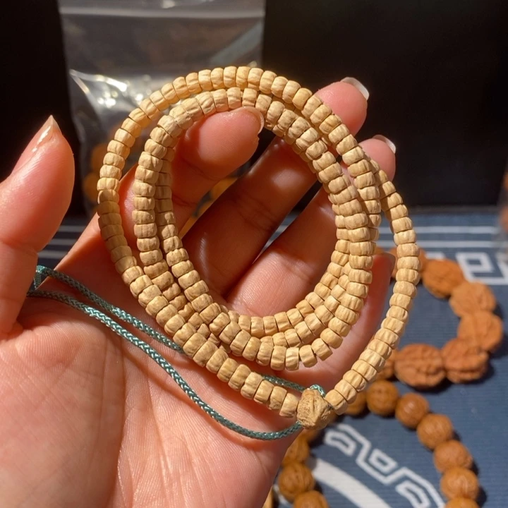 手串文玩核桃……20