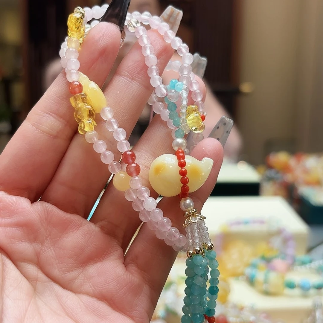 琥珀颈饰未镶嵌琥珀