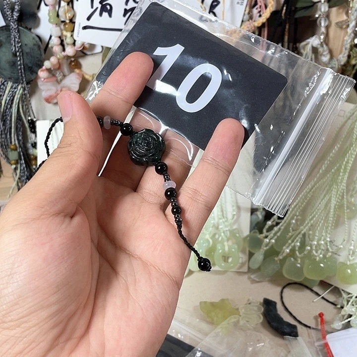 蛇纹石玉合金颈饰