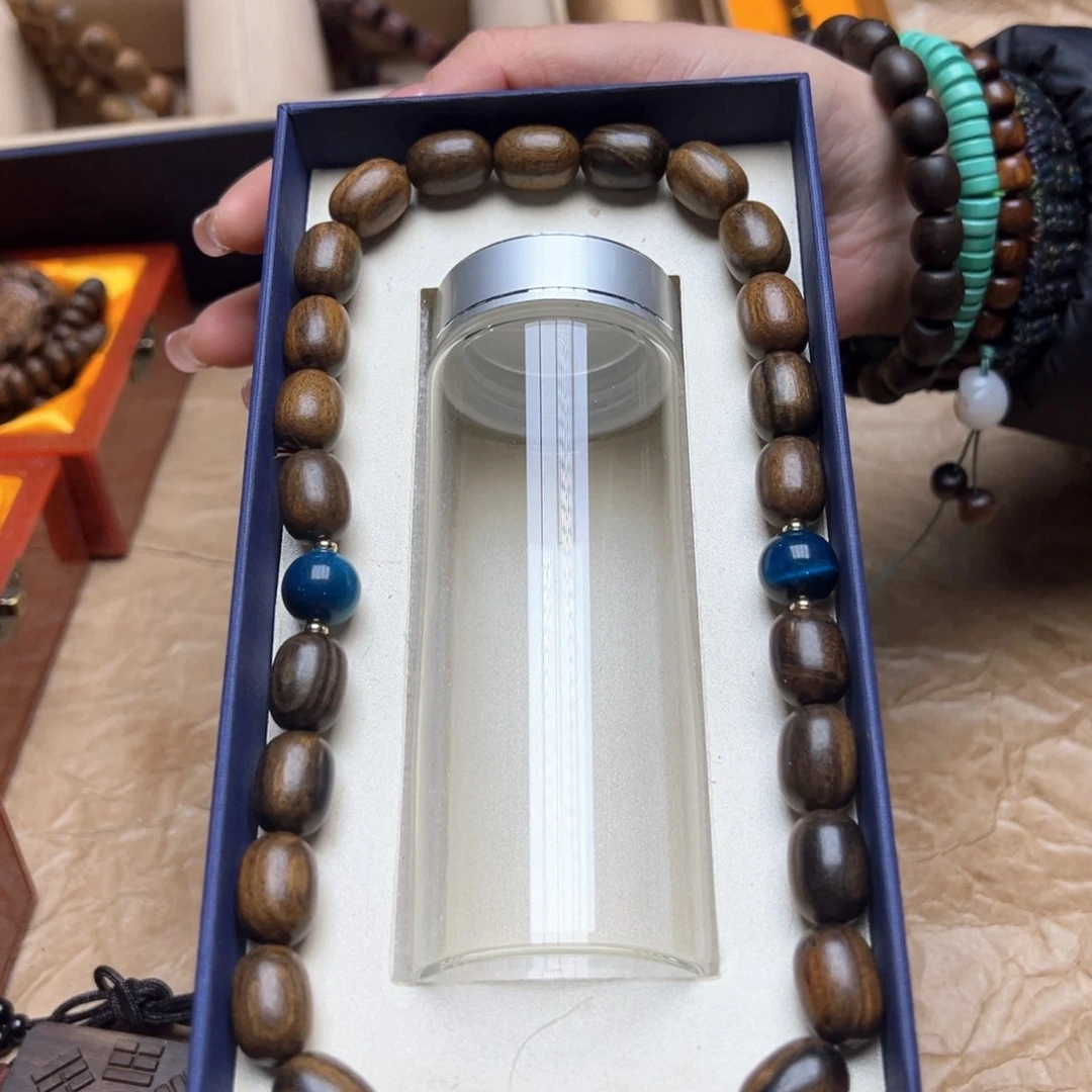 大叶紫檀（黑酸枝木类）