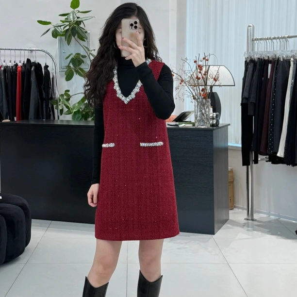 秋冬新款时尚千金气质手缝贝珠小香风两件套连衣裙中长款洋气显瘦