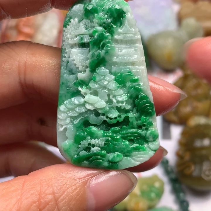 定制翡翠未镶嵌翡翠