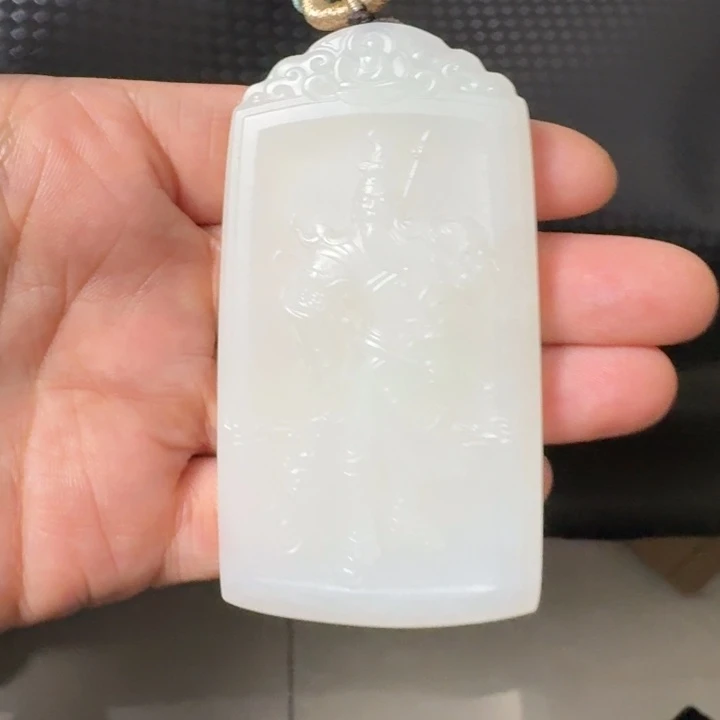 和田玉未镶嵌颈饰羊脂白玉关公80