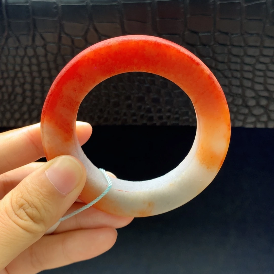 定制翡翠手镯未镶嵌