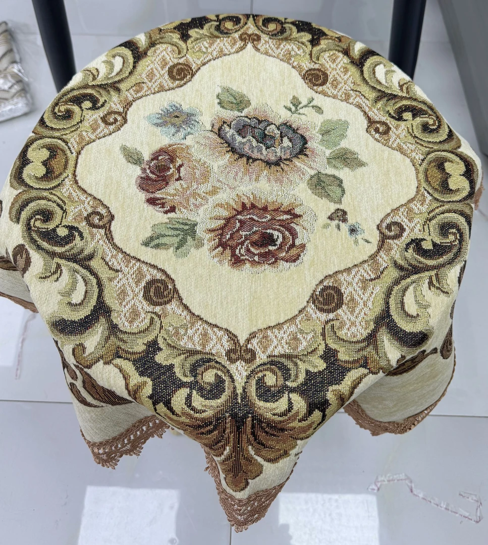 65*65含花边雪尼尔万能盖巾床头柜斗柜