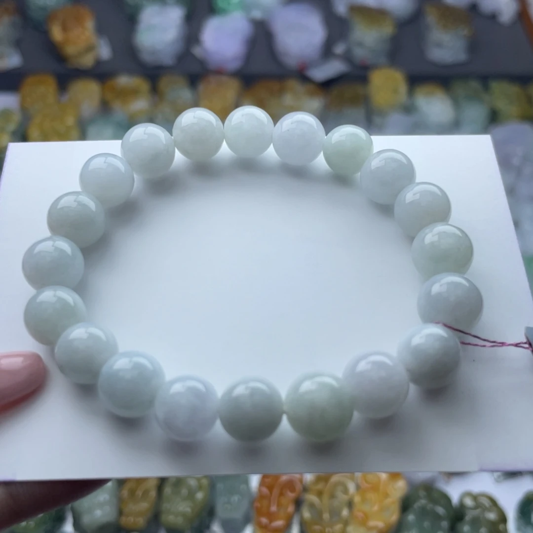 翡翠颈饰未镶嵌手串