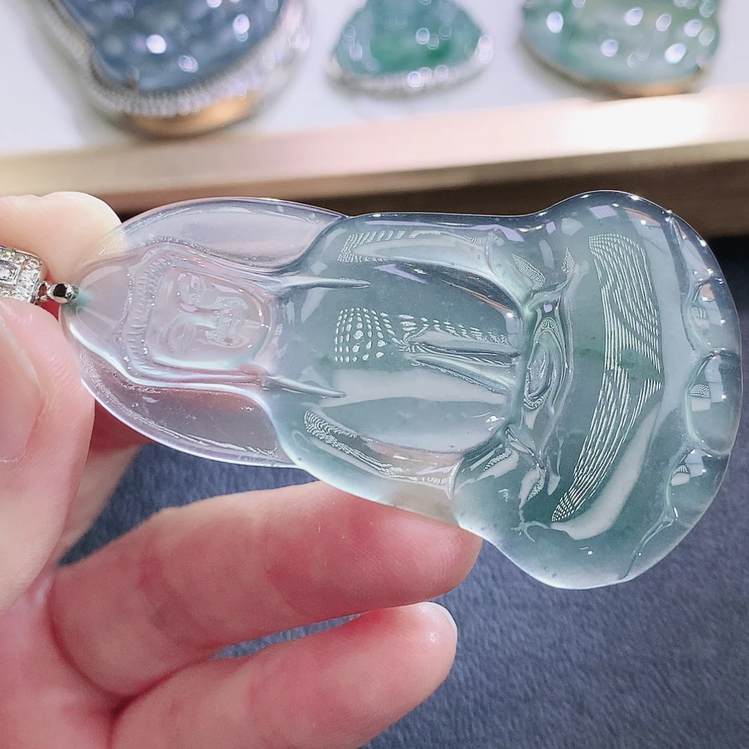 翡翠未镶嵌挂件翡翠