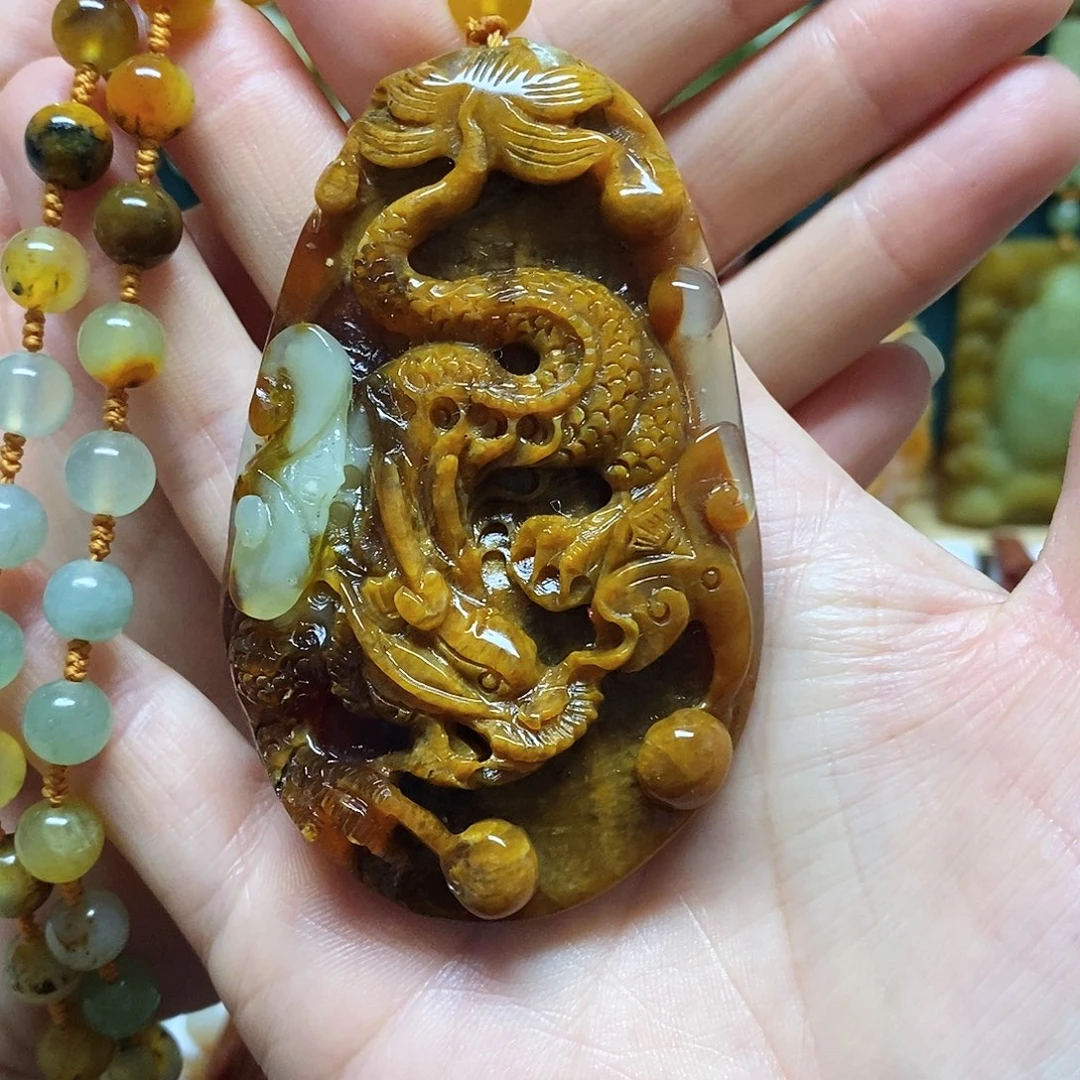 岫玉未镶嵌吊坠(赠链)